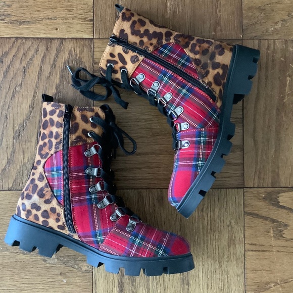 Lust For Life Freedom Combat Boots Plaid & Leopard Dr Martens Style Lug Booties - Picture 4 of 5
